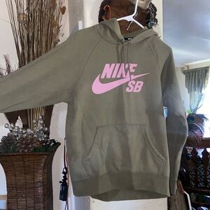 Nike SB green soft athletic sweater